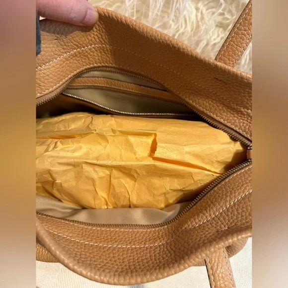 NEW Tod’s Mok Sacca Zip Media - Picture 4 of 7